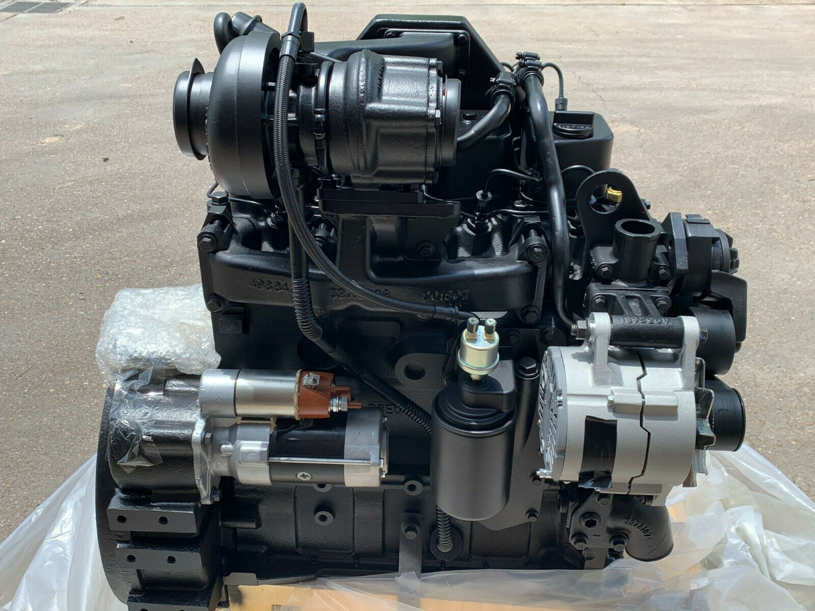 Cummins B3.9 engine