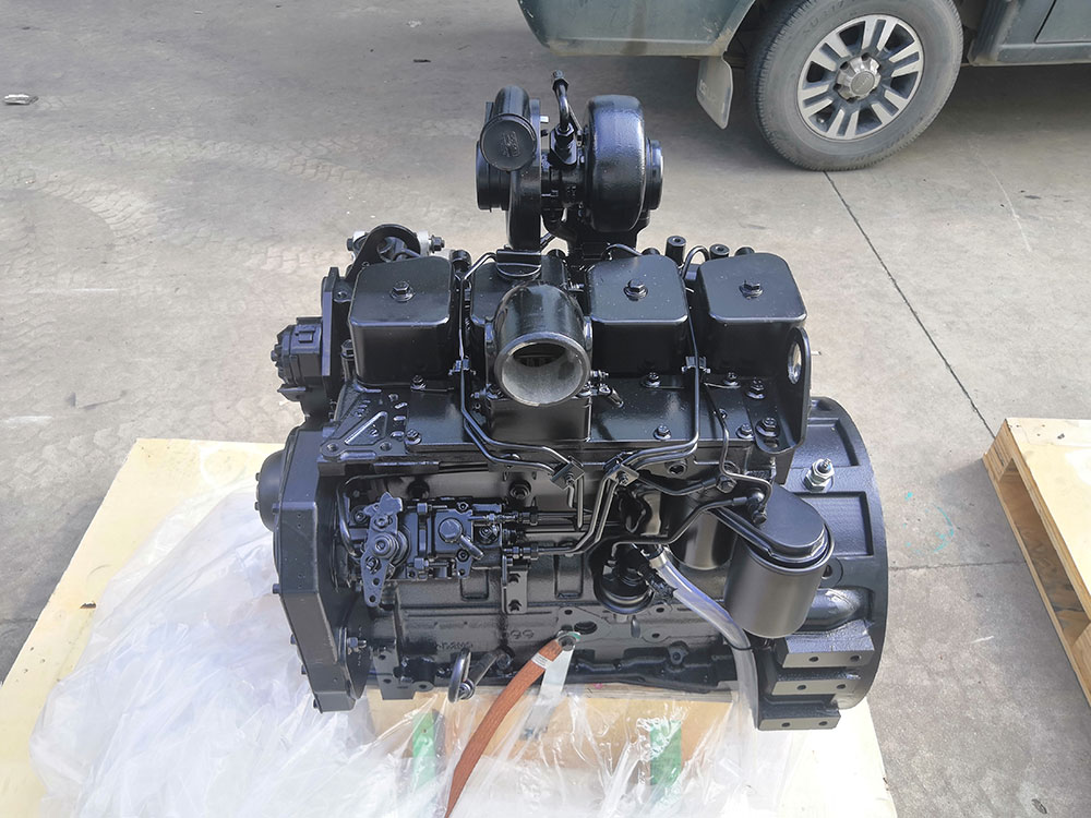 Cummins B3.9 engine