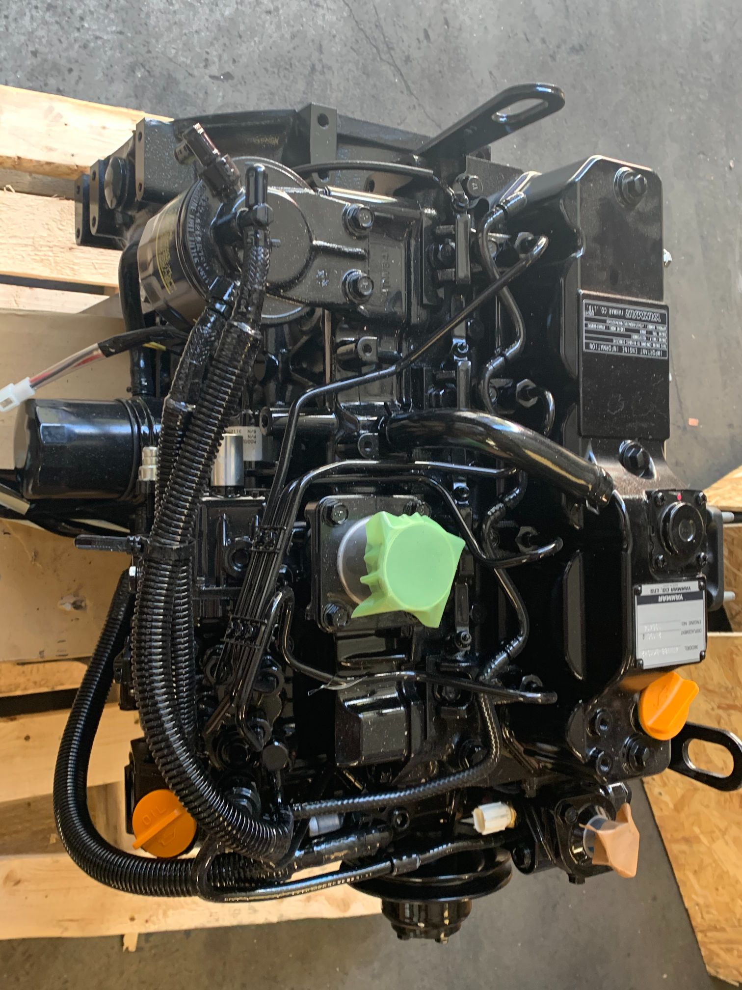 Komatsu 4D88E-6 engine