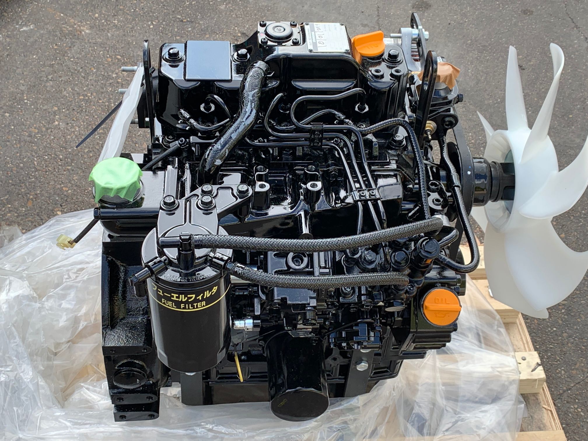 Yanmar 3TNV88 engine for Vac-tron