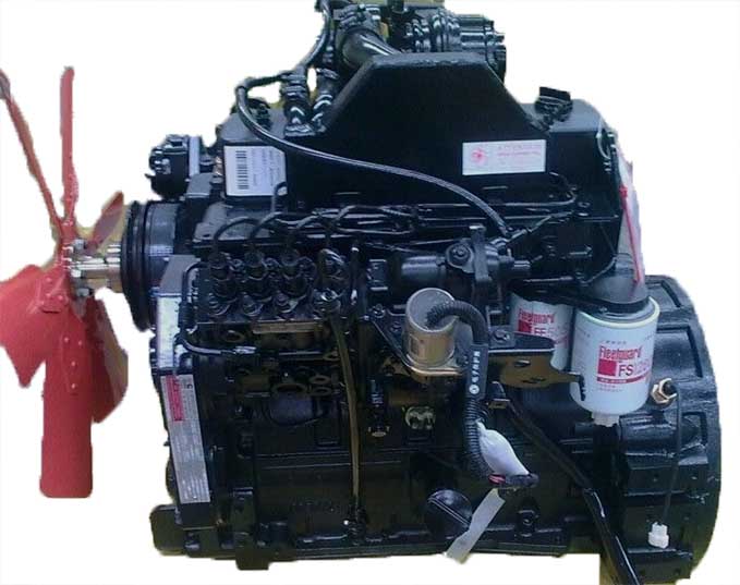 Komatsu SAA4D102E engine