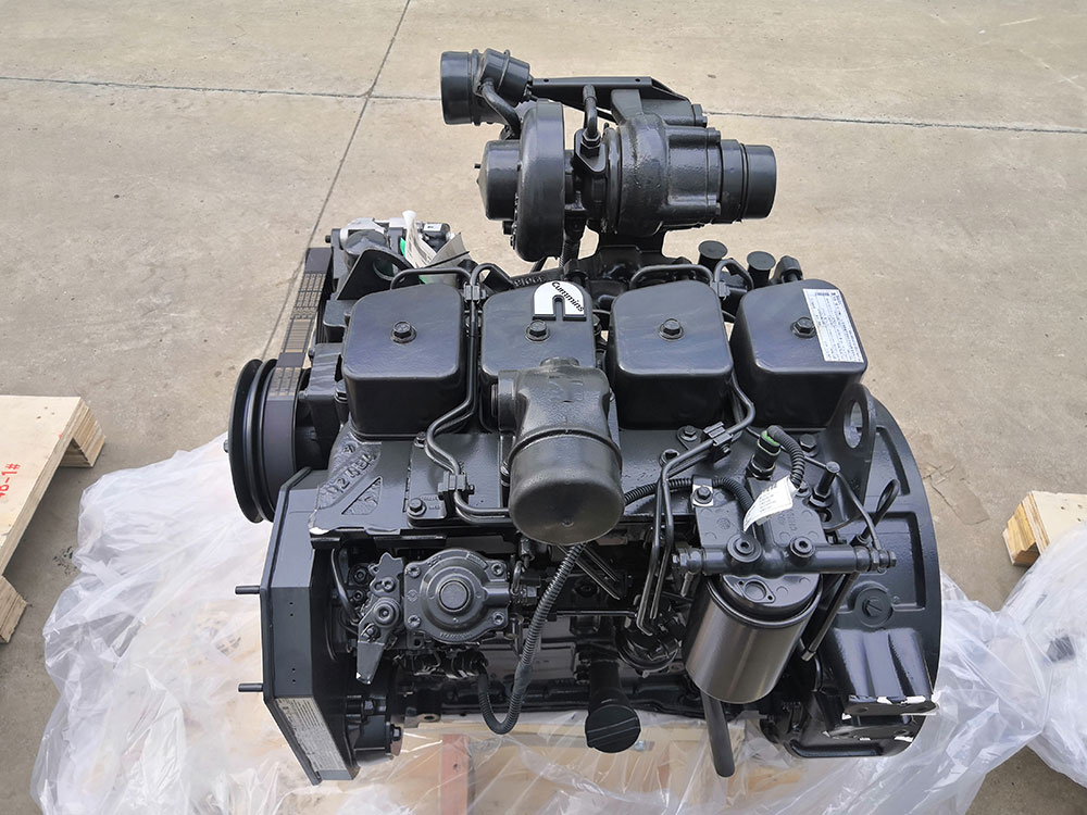 Cummins B3.9 engine