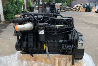 Cummins QSB 6.7 engine