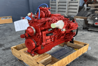 Cummins B6.7 engine